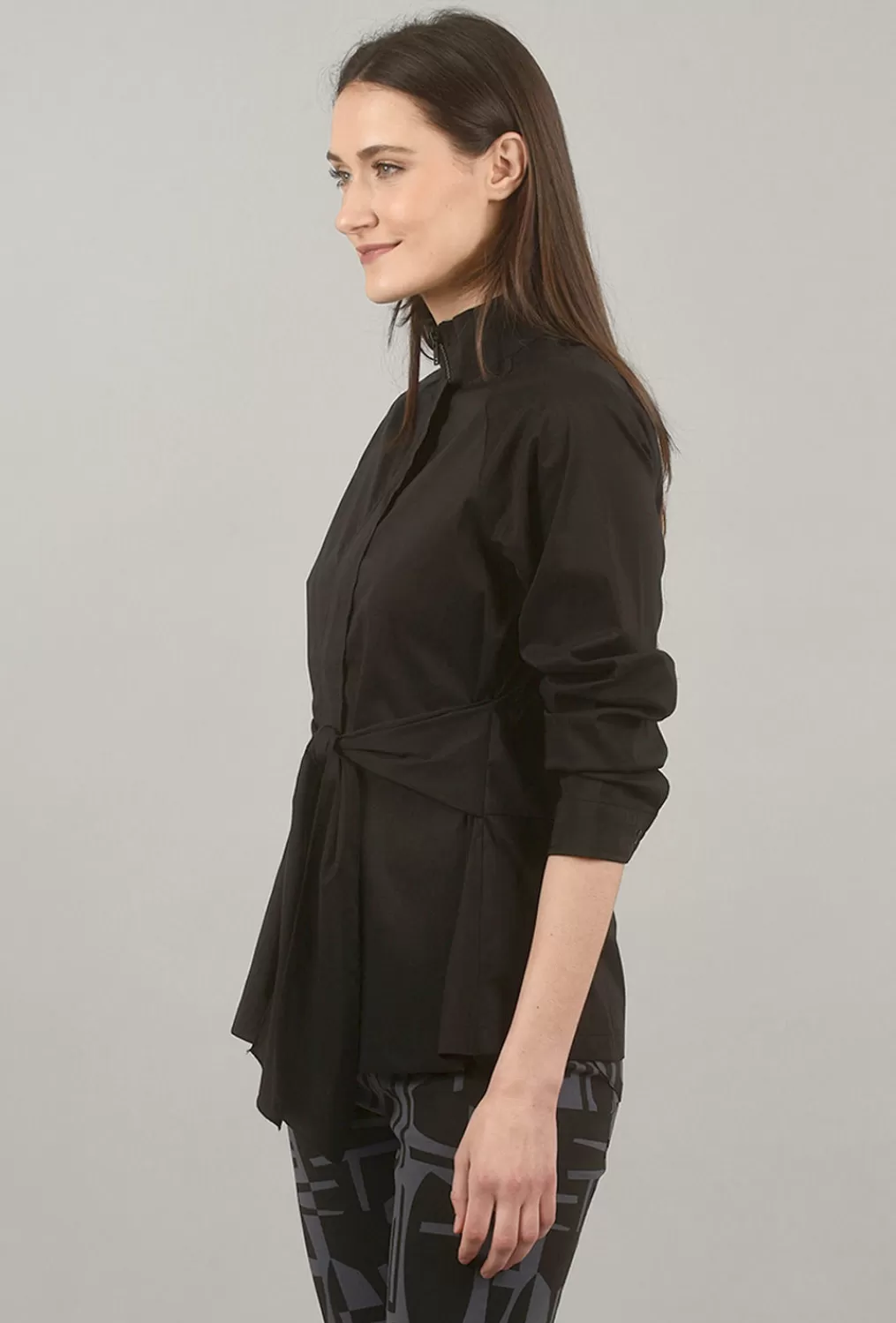 Discount Evie Lou Belted Zip Top, Black