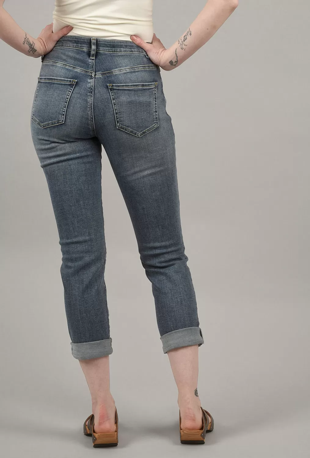 Online Evie Lou Carter Girlfriend Jeans, Mid-Vintage Blue
