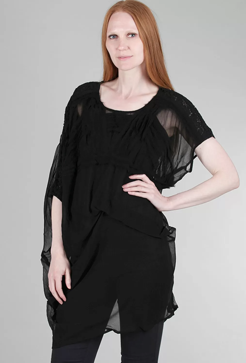 Store Evie Lou Chiffon Asym Cocoon Tunic, Black