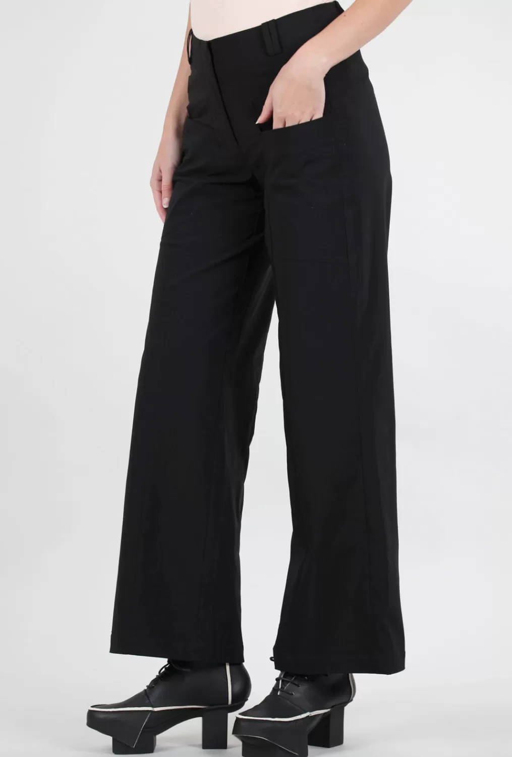 Sale Evie Lou City Pant, Black