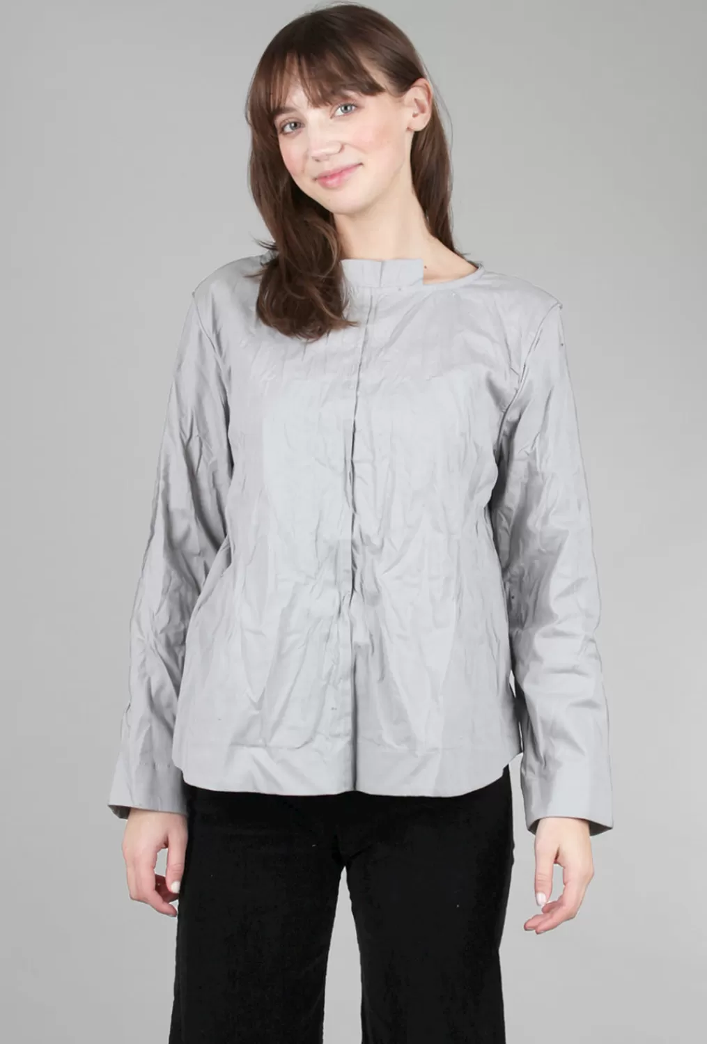 Discount Evie Lou Crinkle Tailored Top, Gray