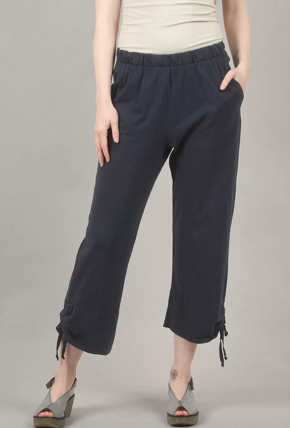 Best Evie Lou Crop Jersey Tie Pant, Ink