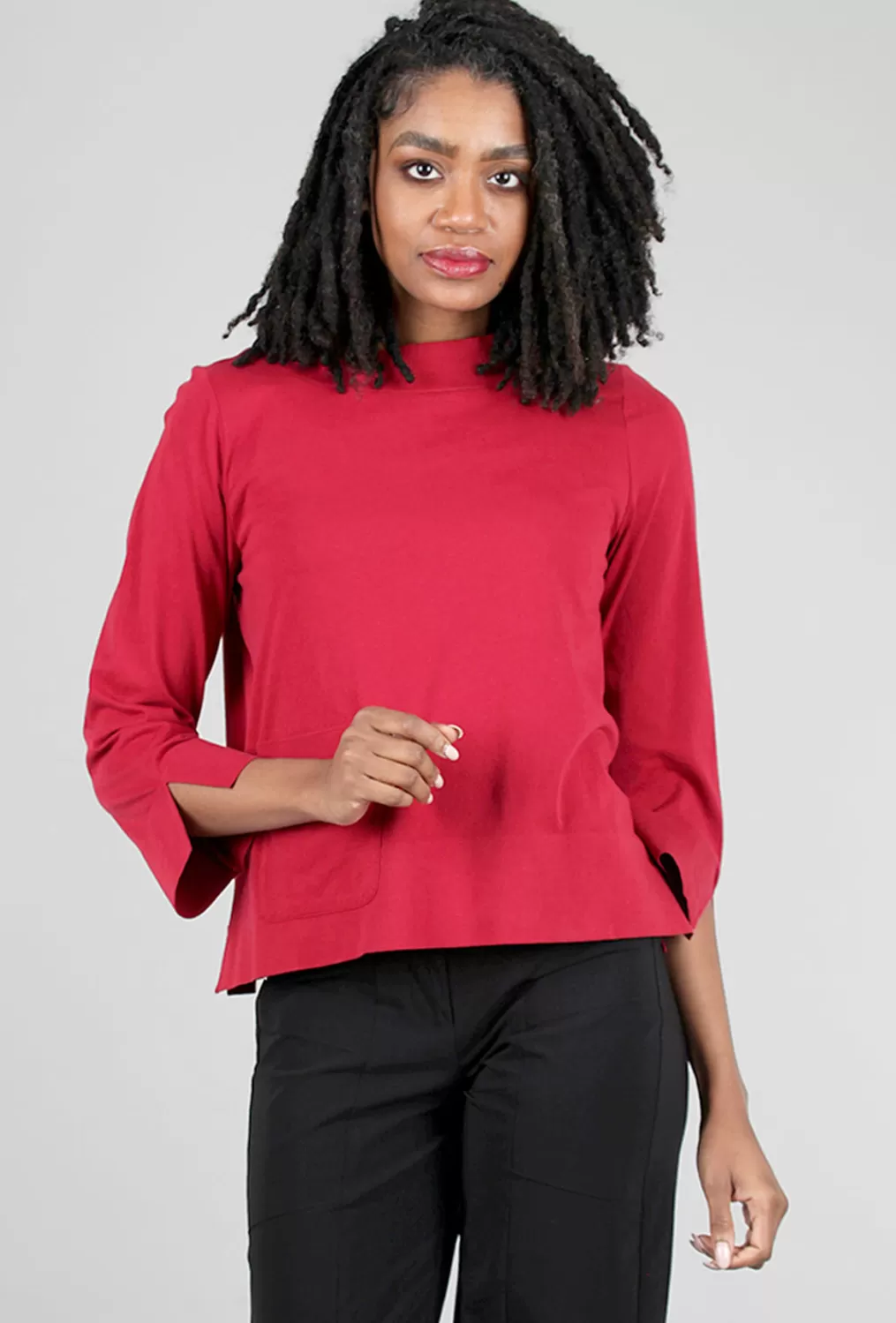 Shop Evie Lou Deep Hem Pocket Pullover, Garnet