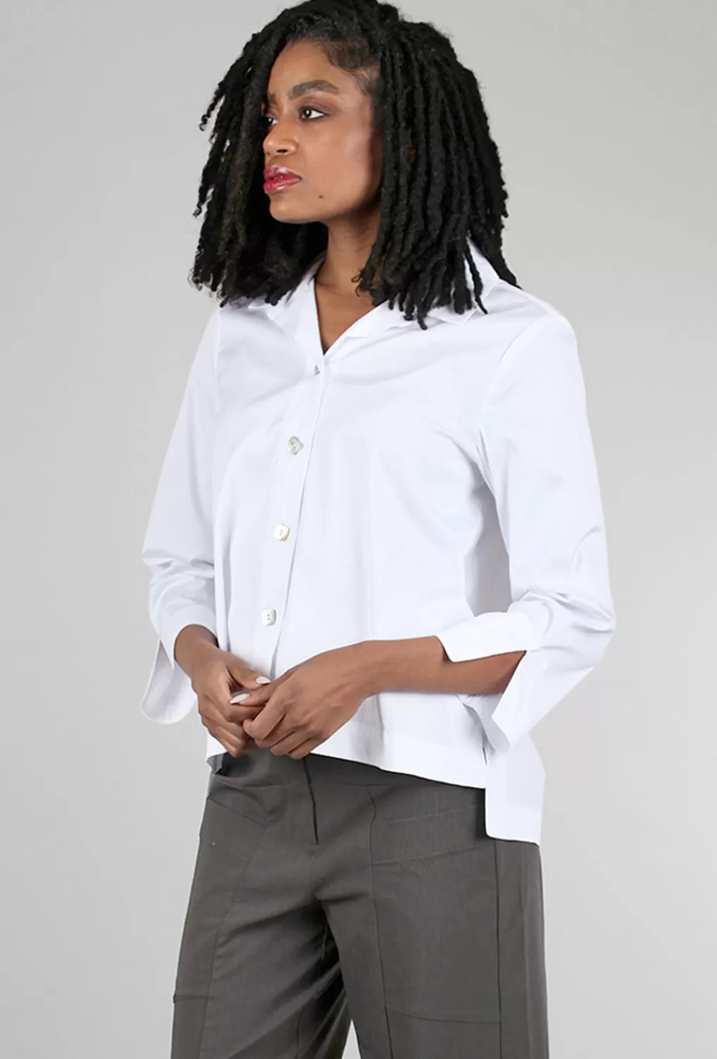 Sale Evie Lou High-Low Swing Shirt, White