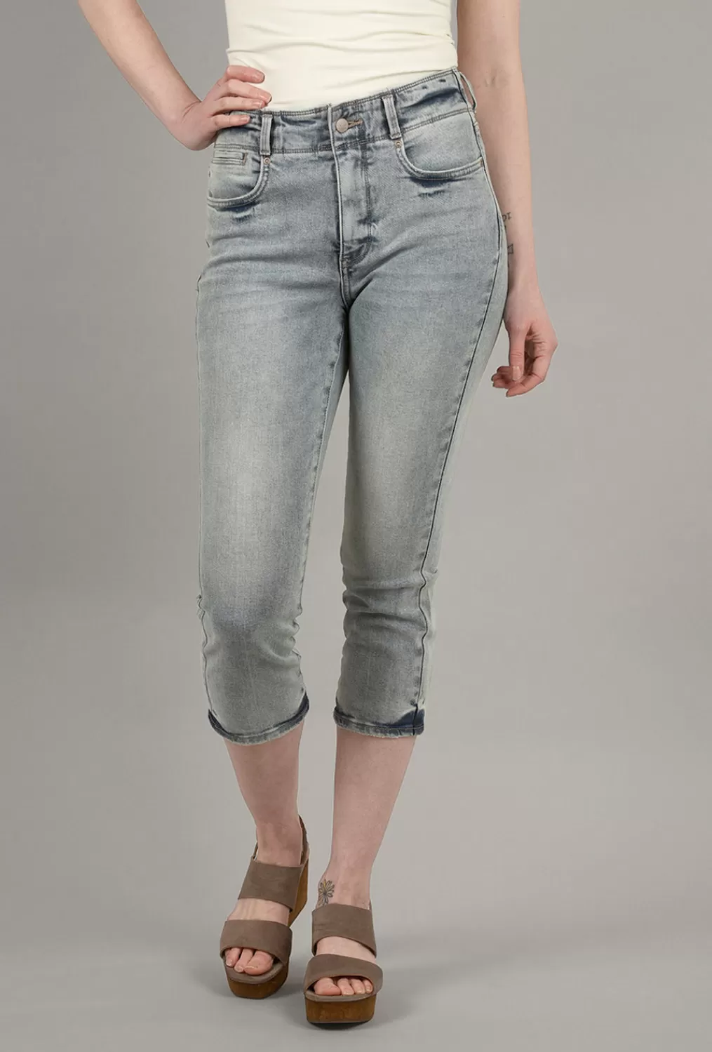 Online Evie Lou Hr Ami Skinny Capri, Skylark Blue