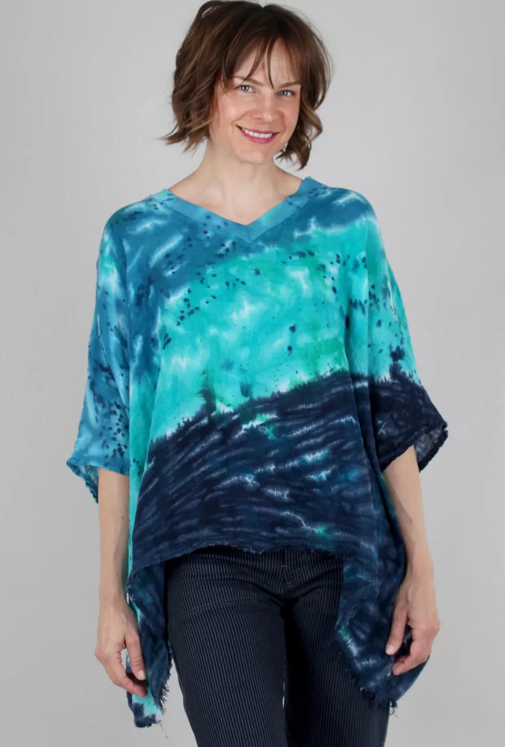 Shop Evie Lou Linen Squirt-Dye Vee Top, Turquoise/Aqua