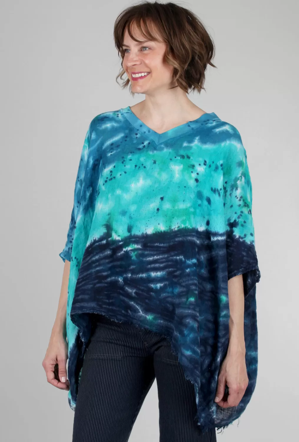 Shop Evie Lou Linen Squirt-Dye Vee Top, Turquoise/Aqua