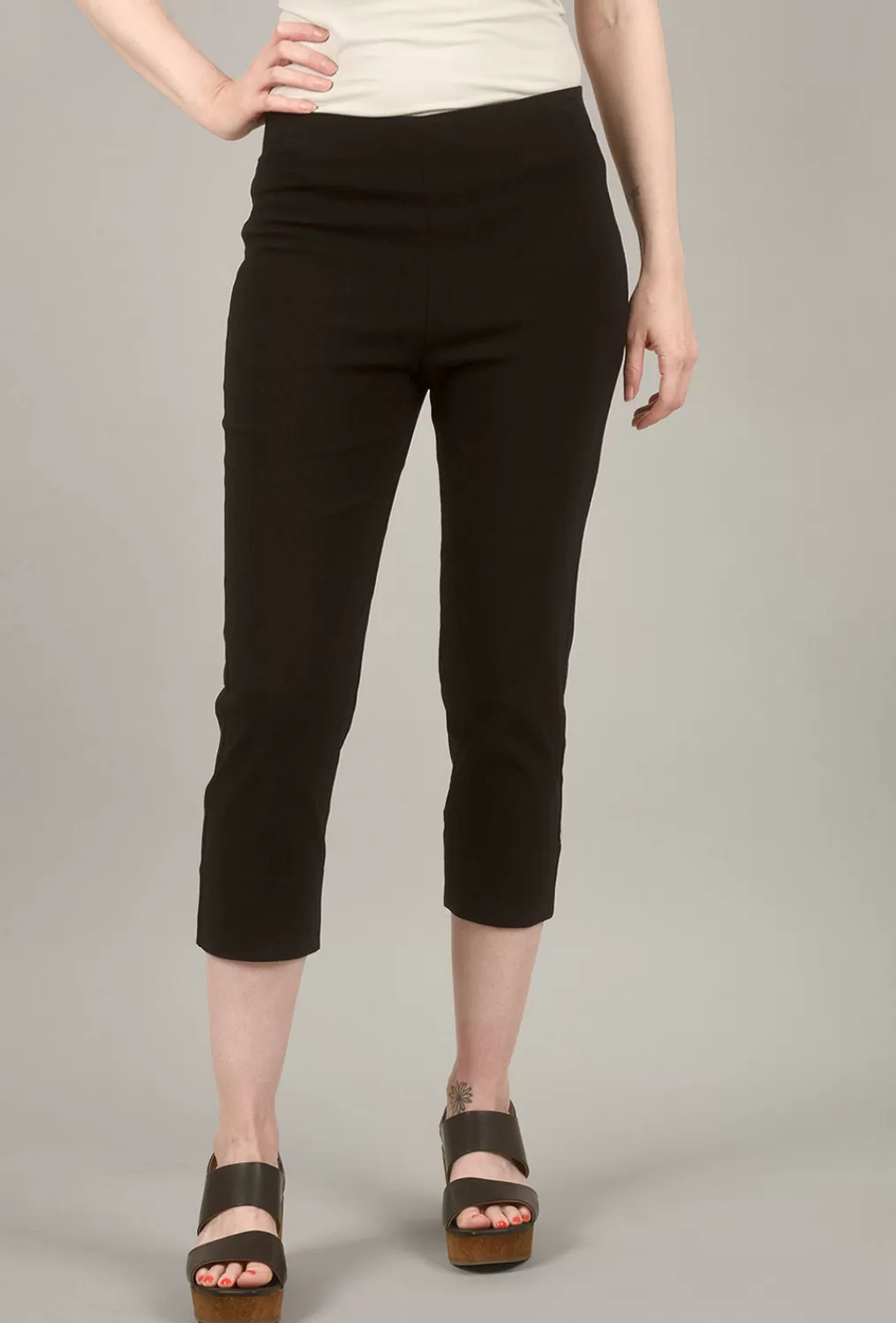 Online Evie Lou Mindy Cropped Pant, Black