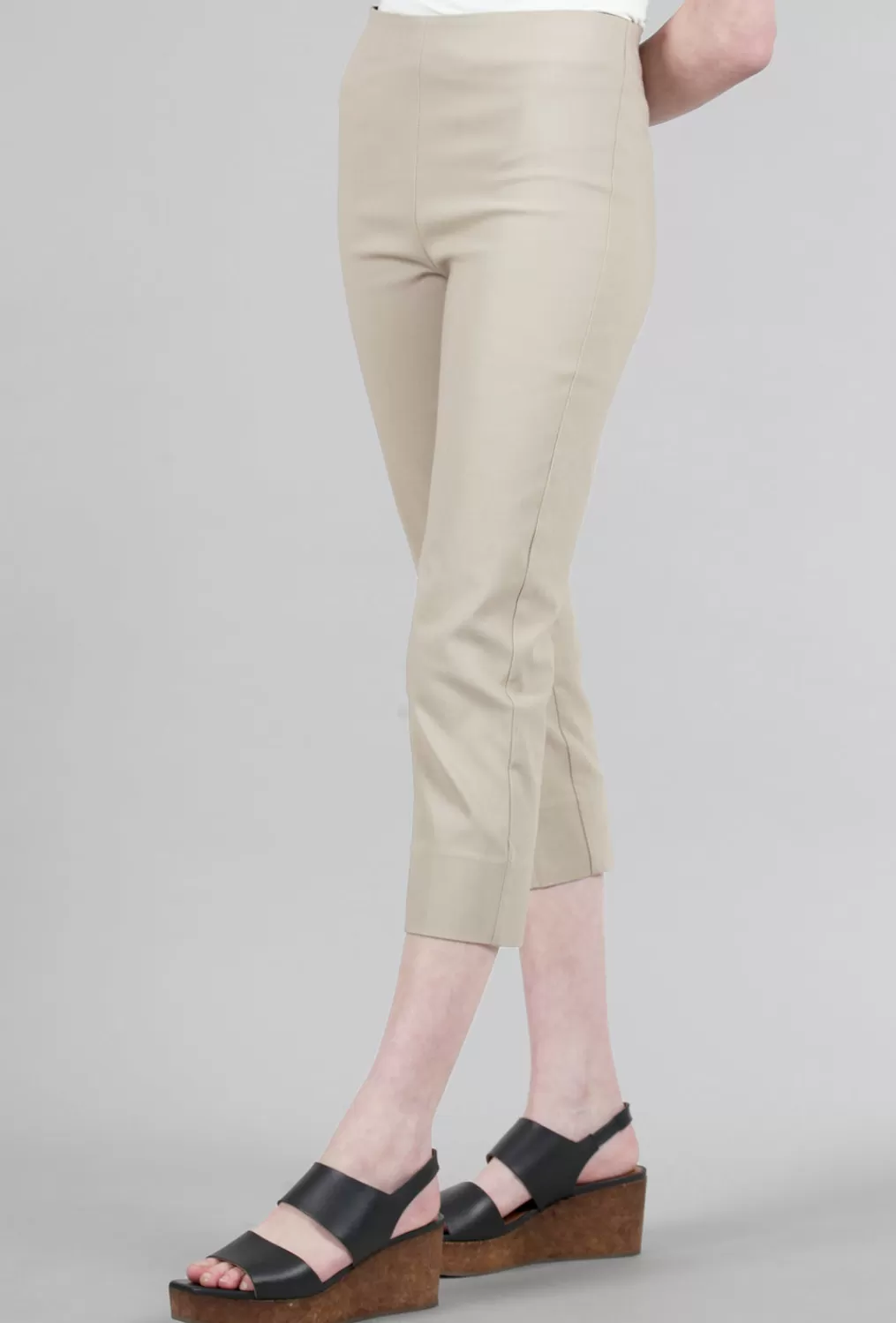 Best Evie Lou Mindy Cropped Pant, Khaki