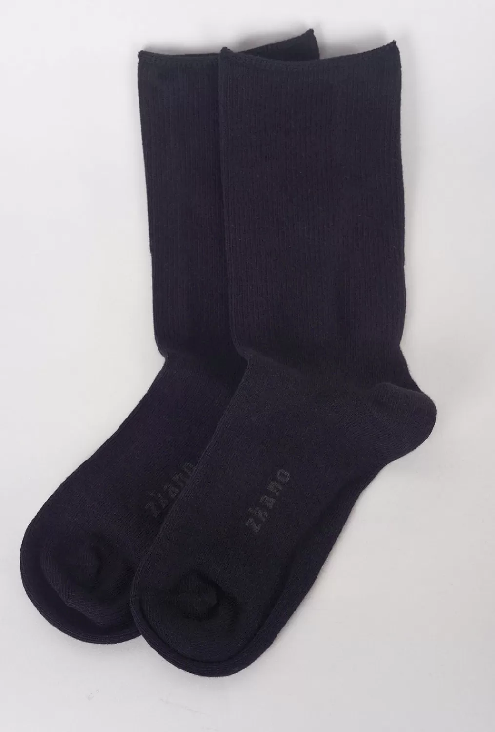 Outlet Evie Lou Rose Crew Socks, Solid Black