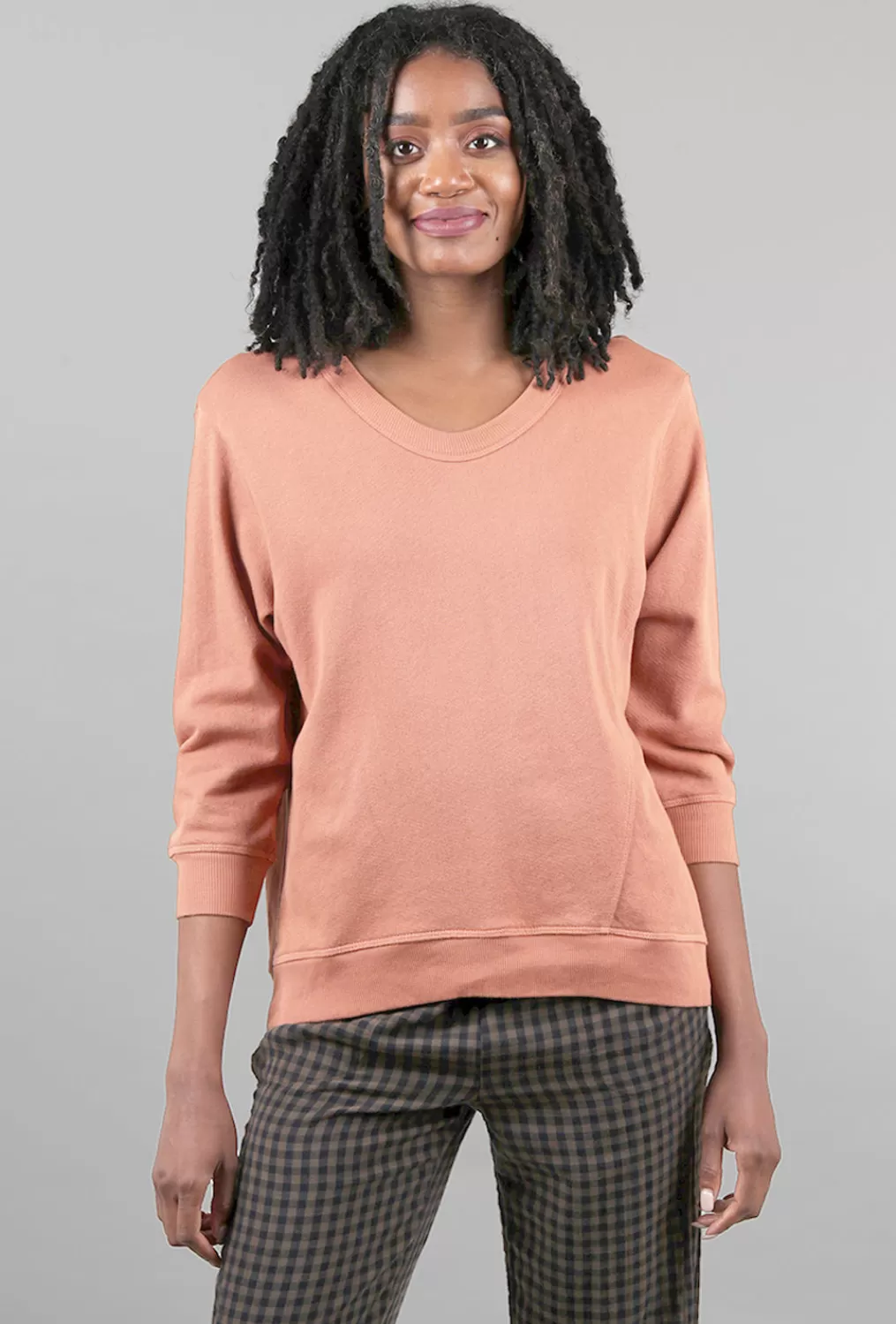 New Evie Lou Shrunken Cropped Sweatshirt, Whiskey