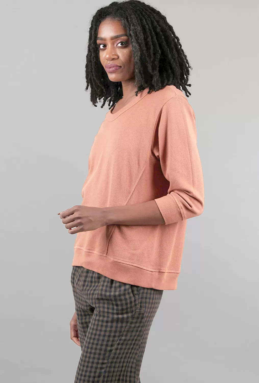 New Evie Lou Shrunken Cropped Sweatshirt, Whiskey