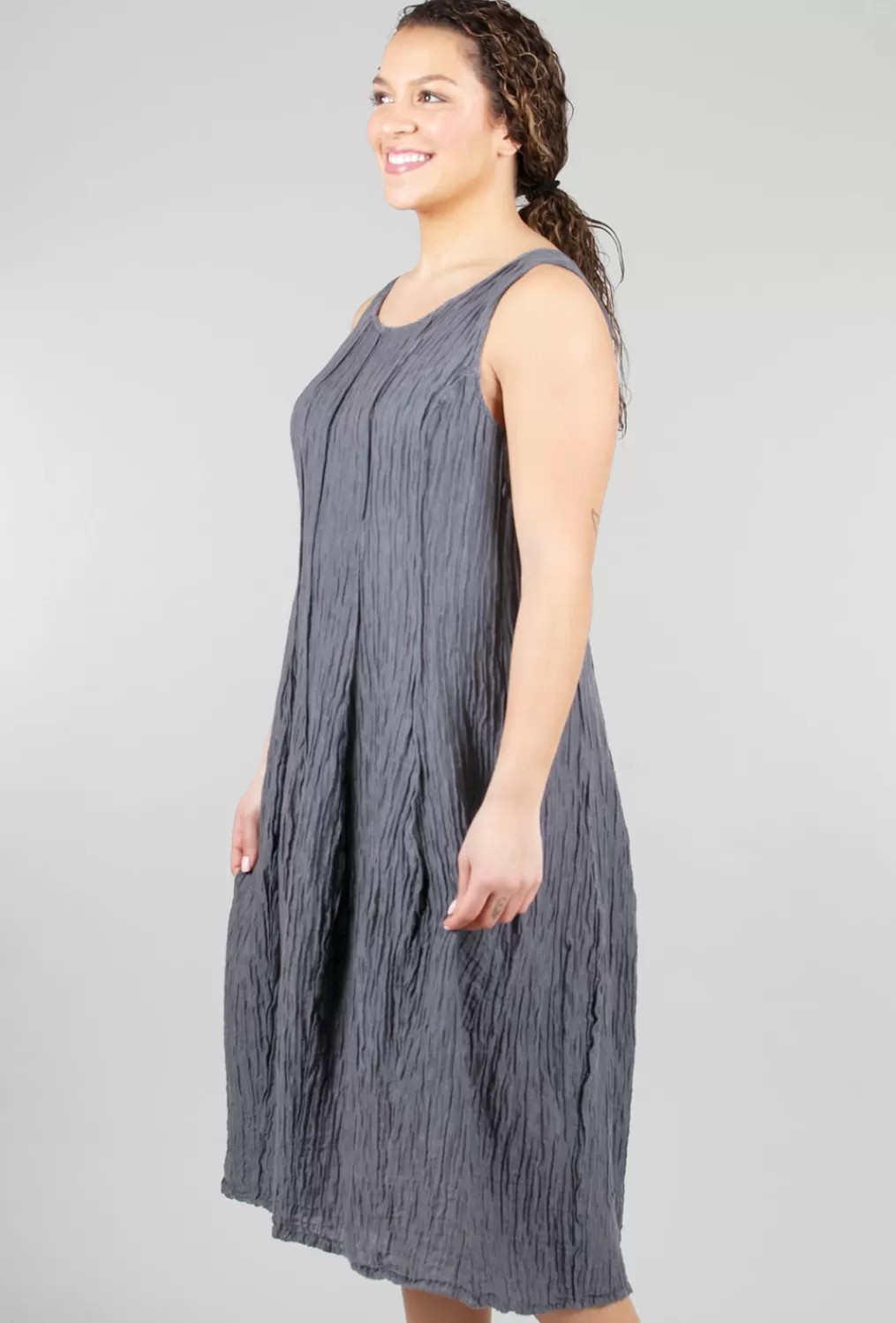 Hot Evie Lou Silk-Linen Crinkle Tank Dress, Slate