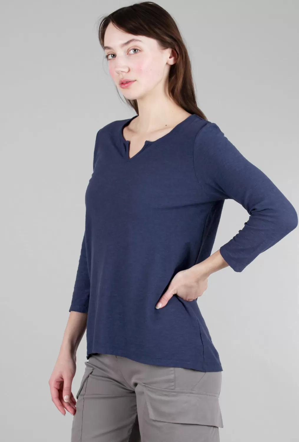 Cheap Evie Lou Split Neck Tee, Nightsky Navy