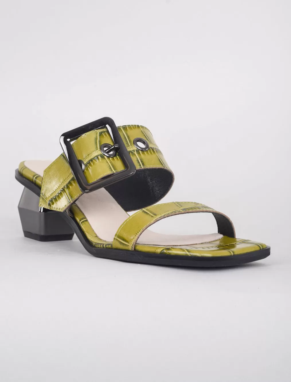 Best Evie Lou Square Croc Sandal, Green