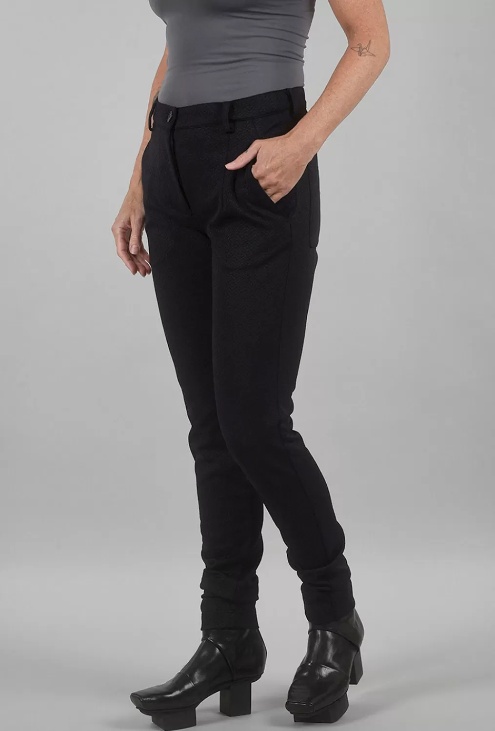 Store Evie Lou Stretch Ponte Slim Trouser, Black