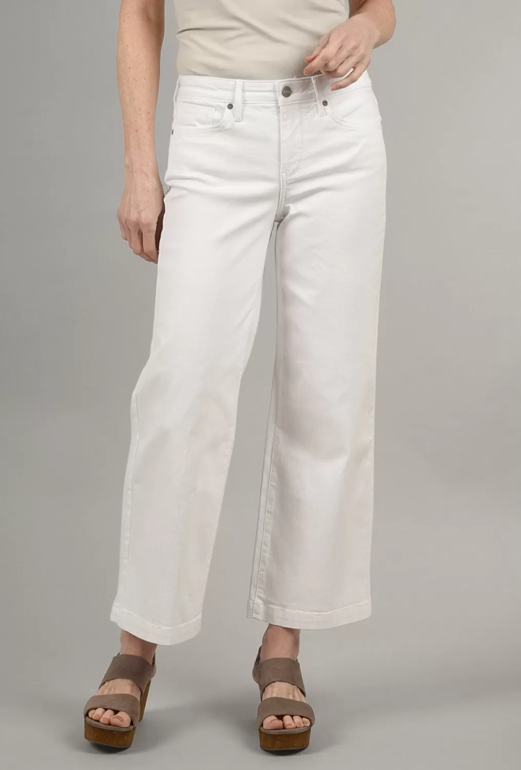 Clearance Evie Lou Teresa Wide-Leg Crop Denim, Optic White