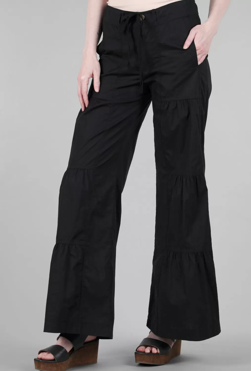 Clearance Evie Lou Terraced Wide Pant, Black