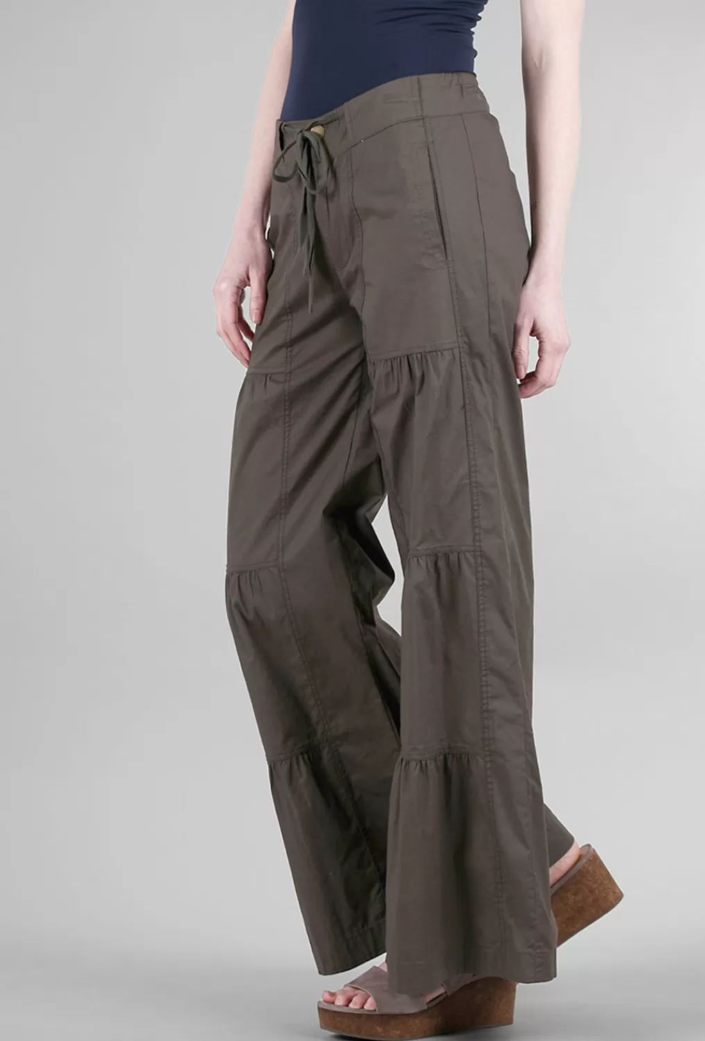 Discount Evie Lou Terraced Wide Pant, Olive