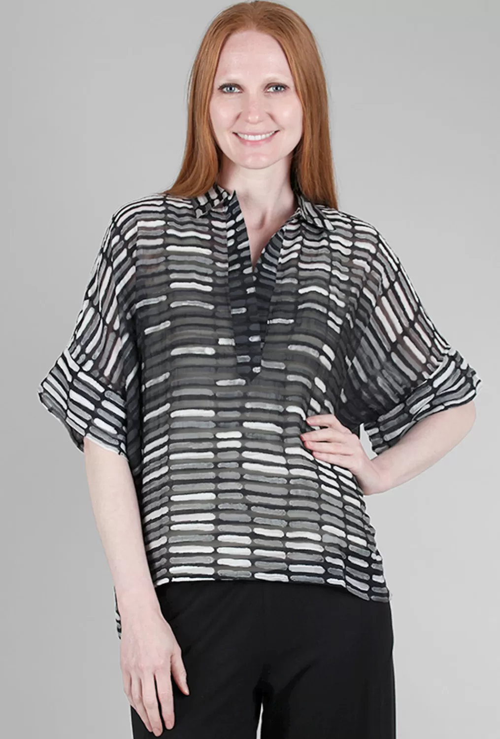 New Evie Lou Tonal Cells Top, Charcoal