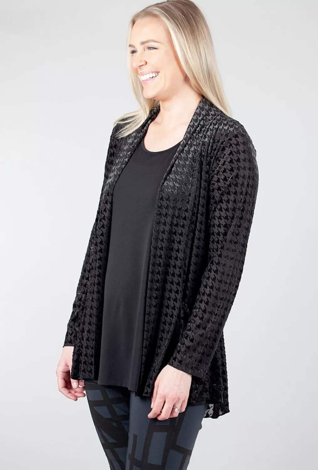 Best Evie Lou Velvet Houndstooth Mesh Cardie, Black