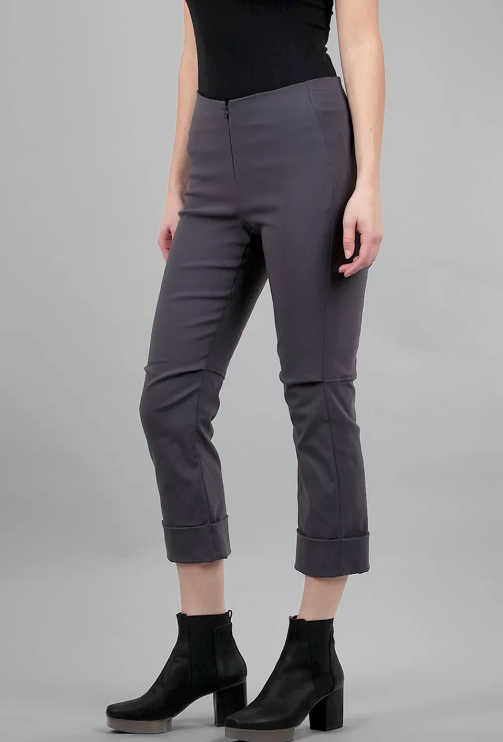 Hot Evie Lou Verona Crop Pant, Onyx