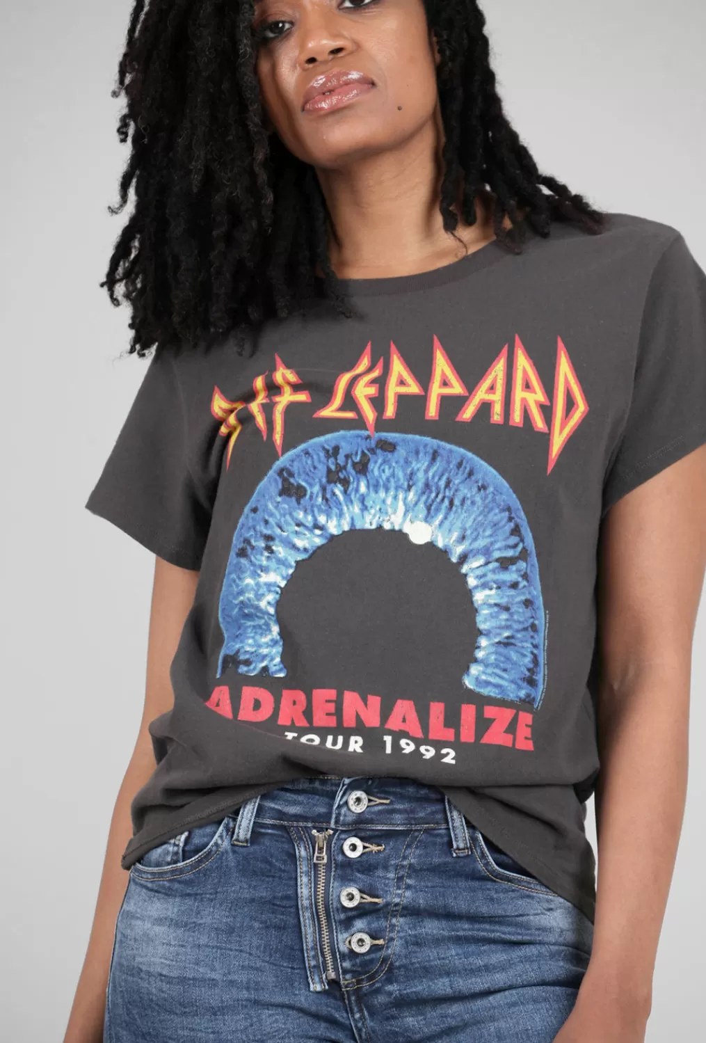 New Evie Lou Vintage Band Tee, Black/Def Leppard
