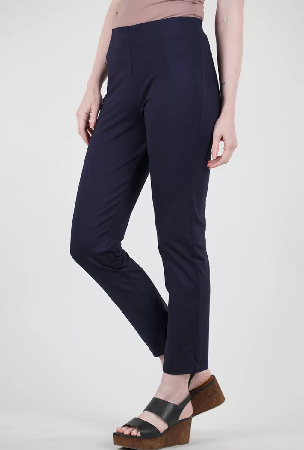 Fashion Evie Lou Zani Ponte Tech Pant, Navy